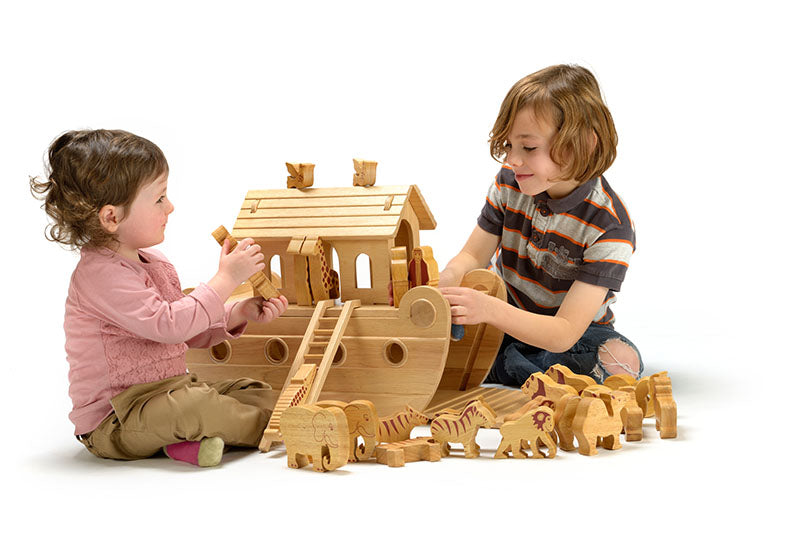 Personalised Wooden deluxe Noahs ark playset with natural wood characters