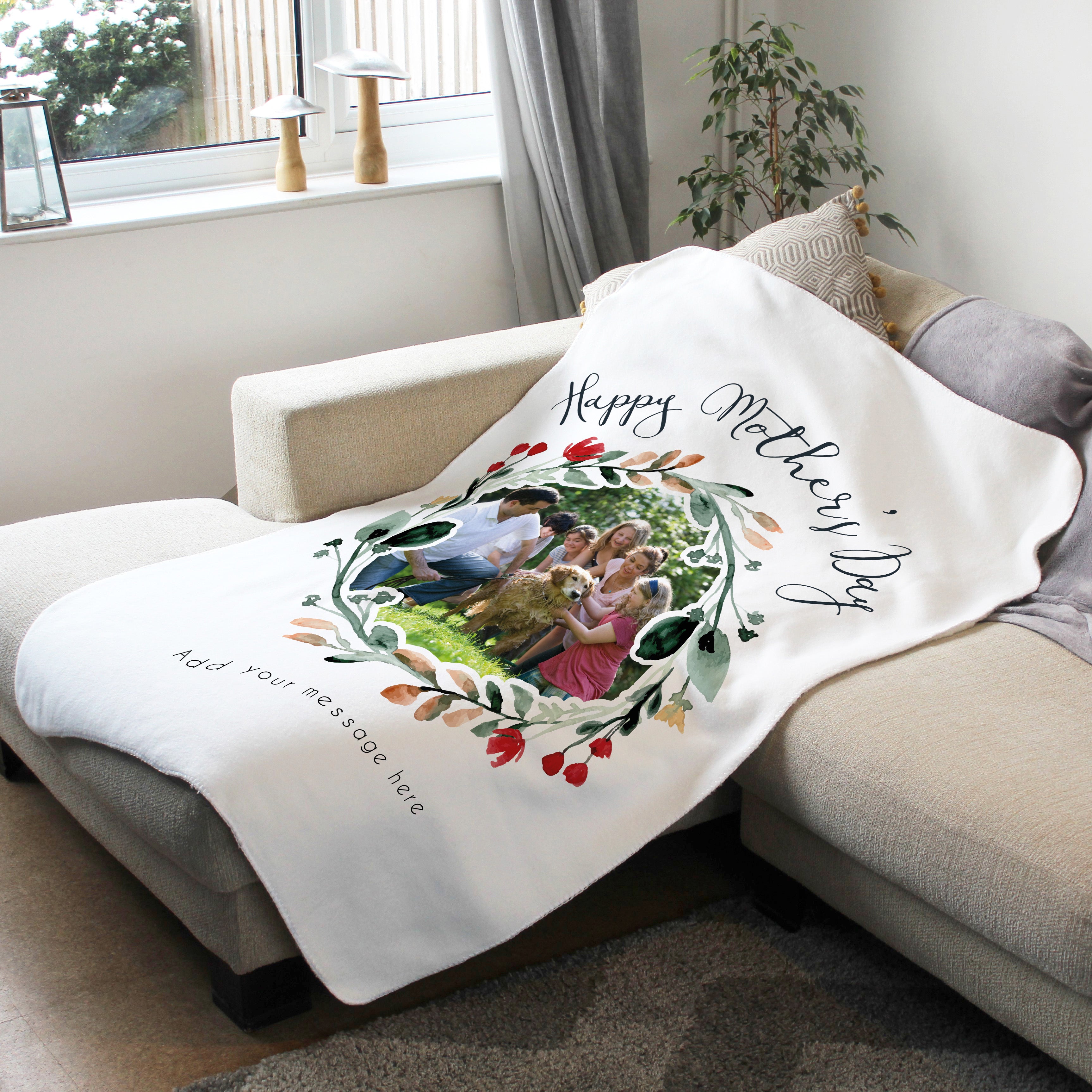 Mother's Day Watercolor Flowers Wreath Blanket