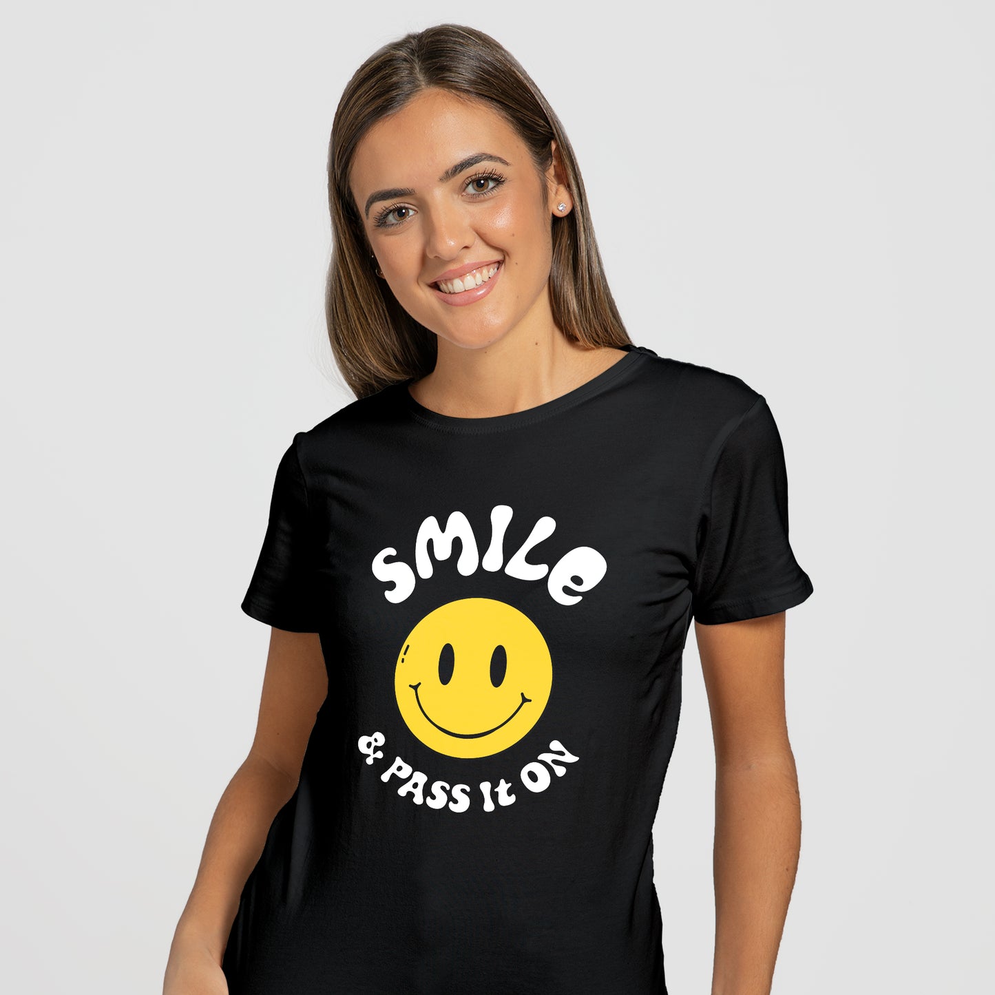 Smiley & Pass It On - T-Shirt