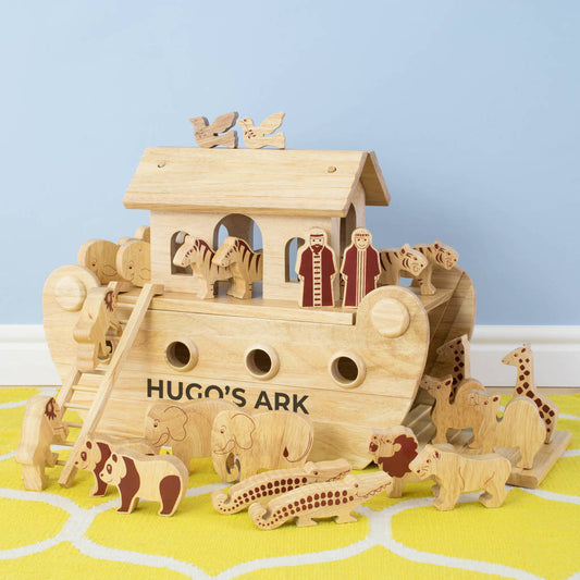 Personalised Wooden deluxe Noahs ark playset with natural wood characters